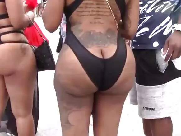 Ranar Tunawa da Miami Ebony Hentai 2016 Ebony.