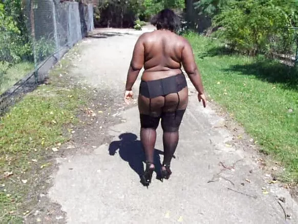 19pt, baƙar fata bbw a cikin safa, bidiyo 3.